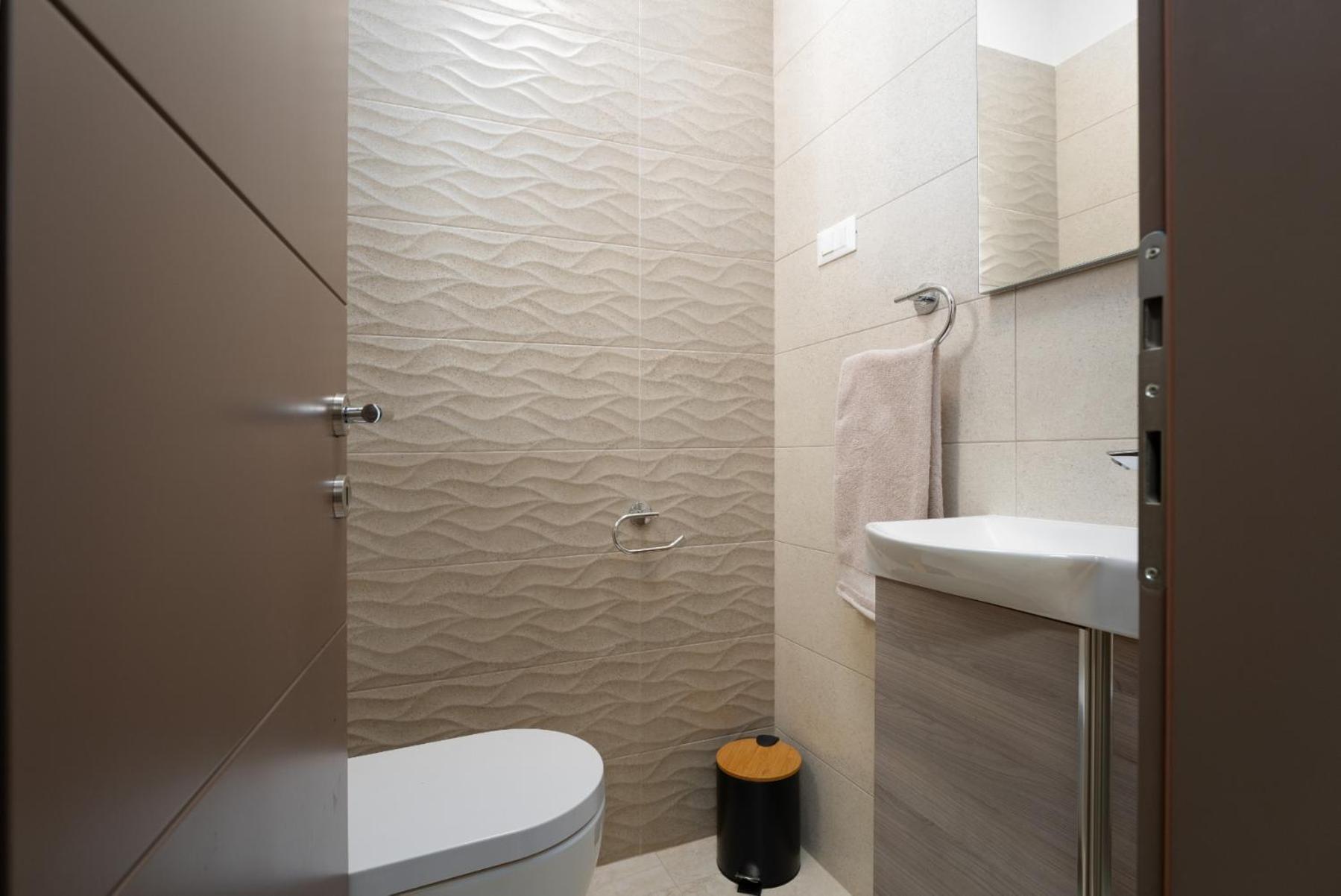 Holiday House Leana Pazin Room photo